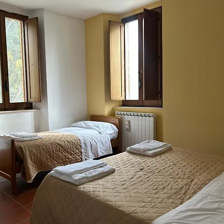 Casa Per Ferie Ulivo D'assisi אסיסי